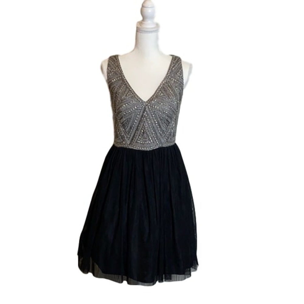 NWT Aidan Mattox Silver Dress 6